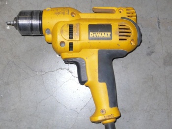 Drill Dewalt.jpg