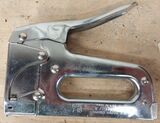 Staple gun (Arrow T-18) ID:133